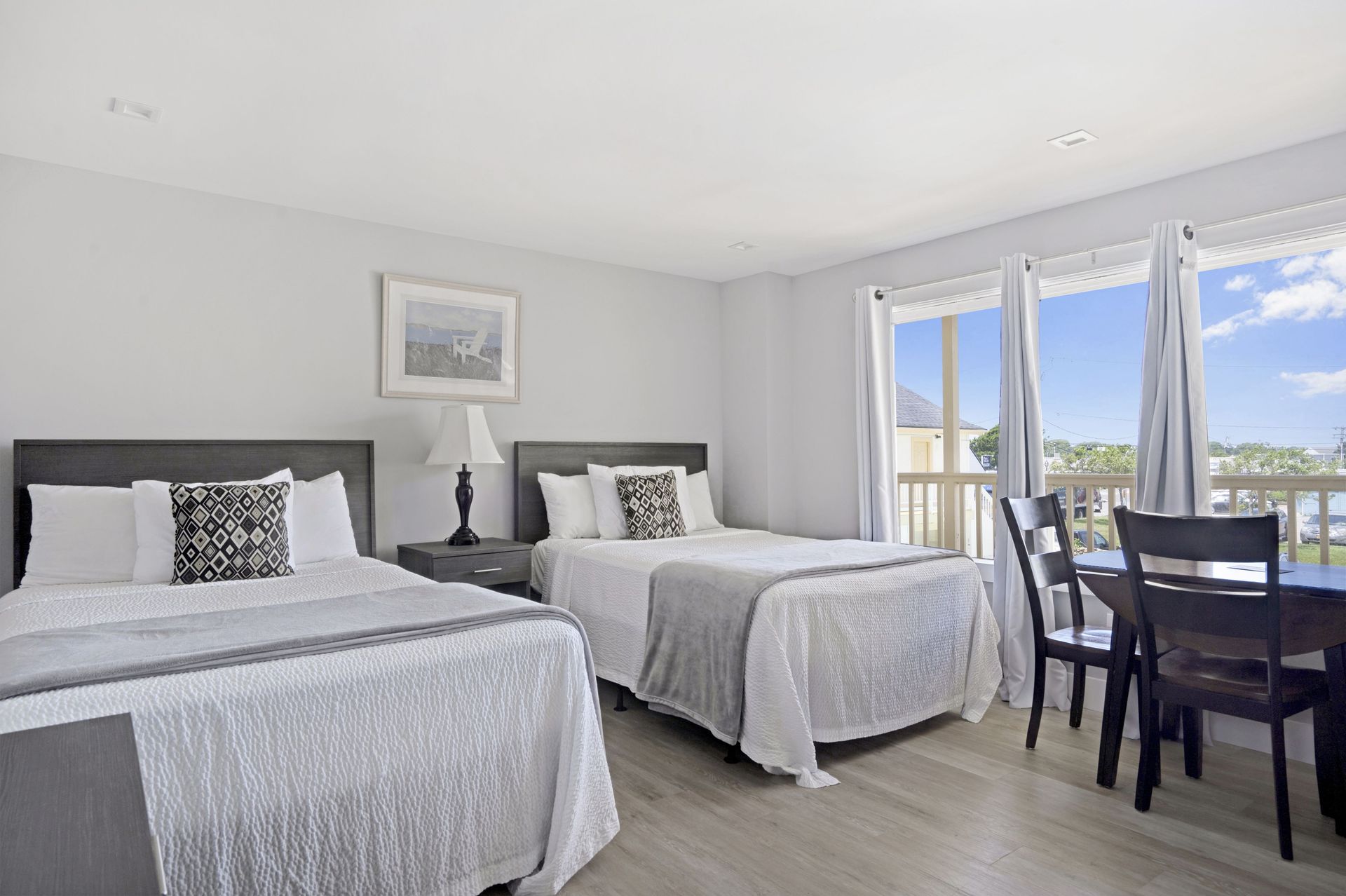 Weekend Getaway | A Wave Inn Resort